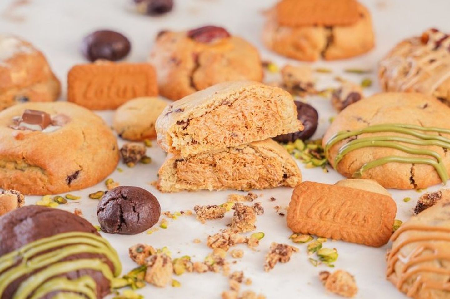 Kunafa Lotus Cookies
