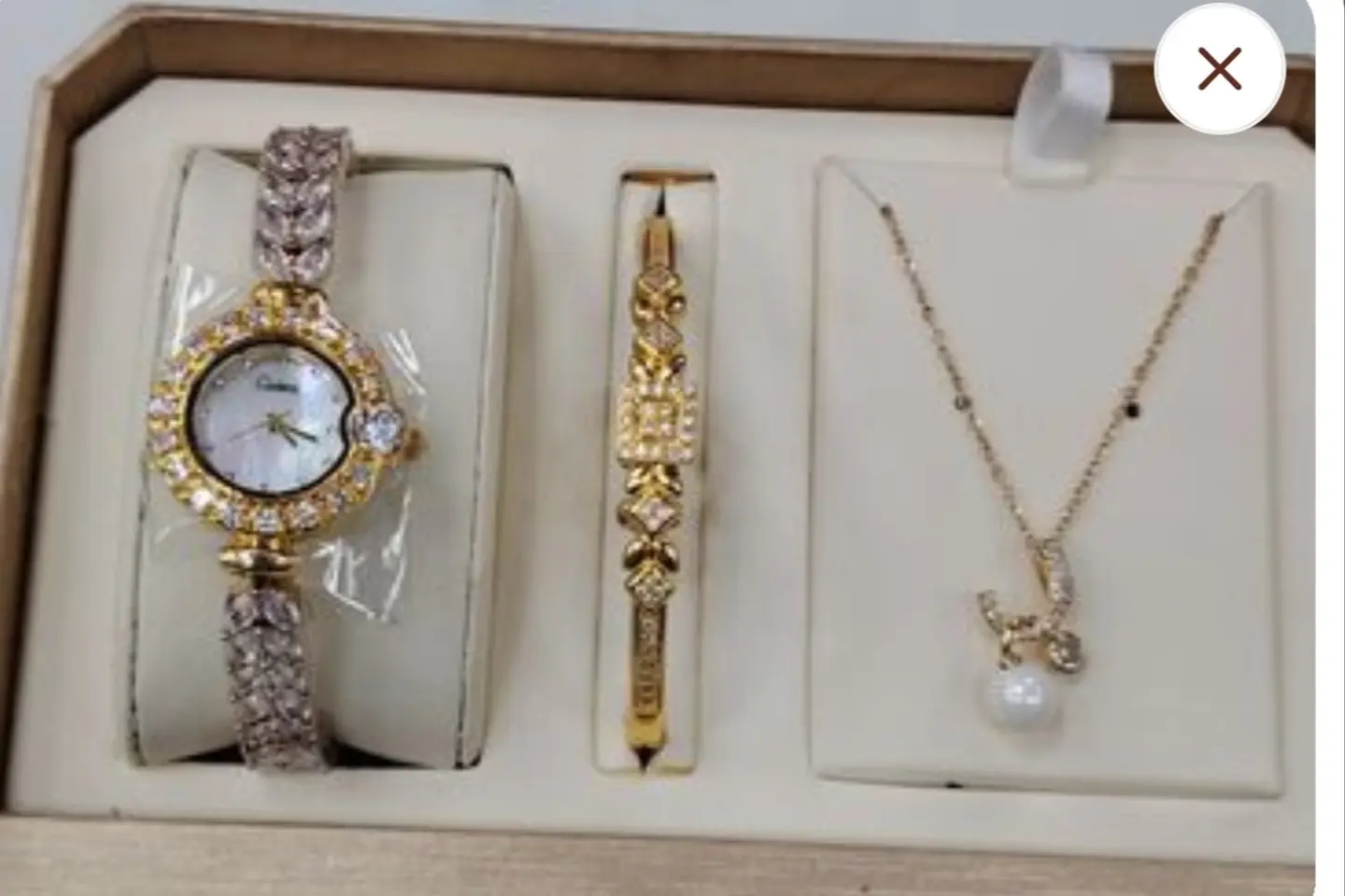 Katira Watch