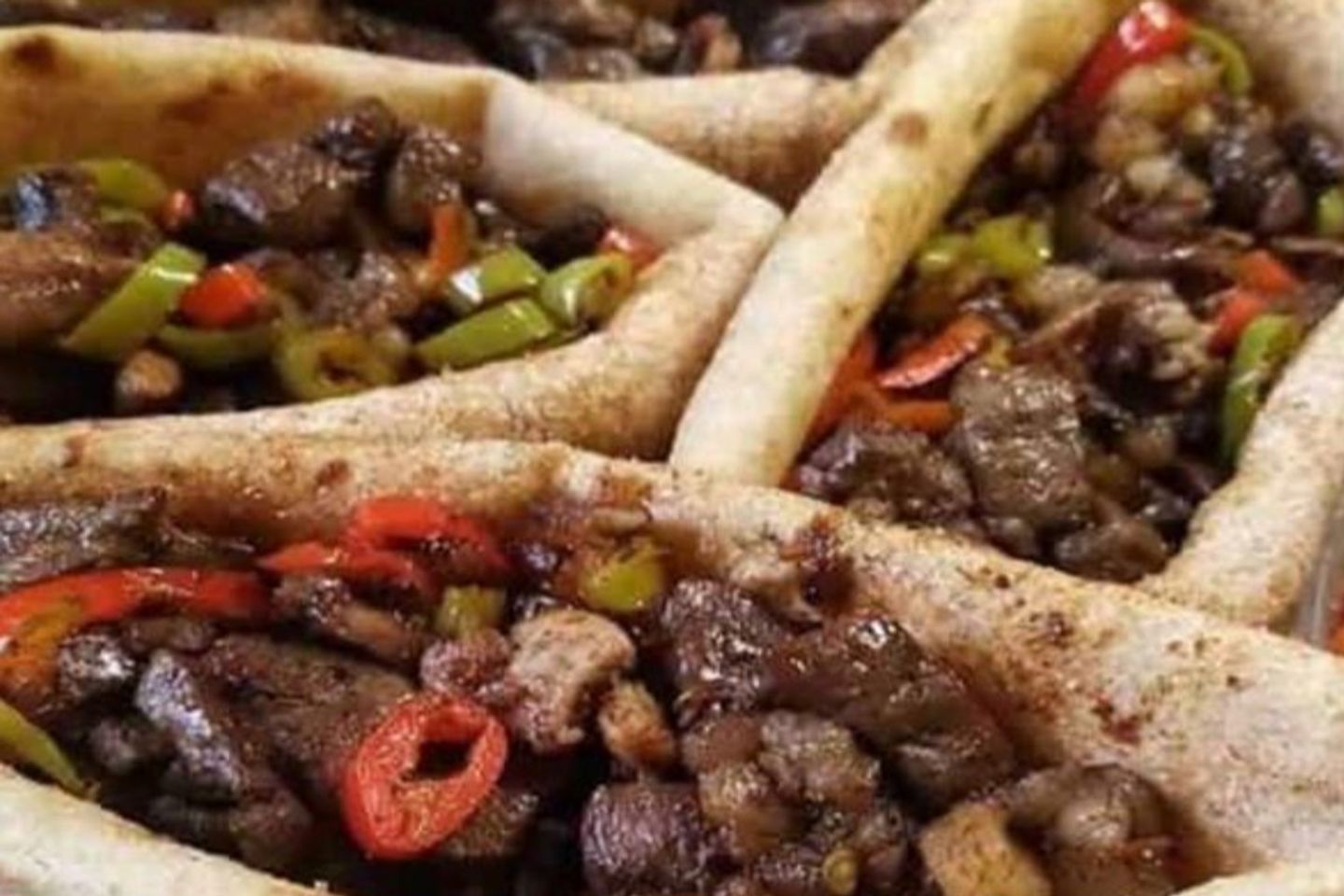 ساندوتش كبدة إسكندراني