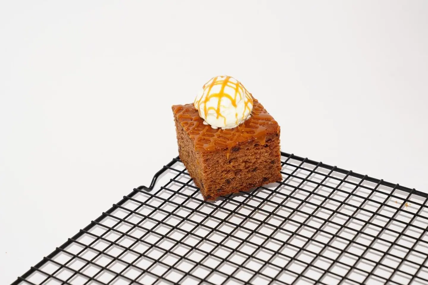 Small Date Cake
