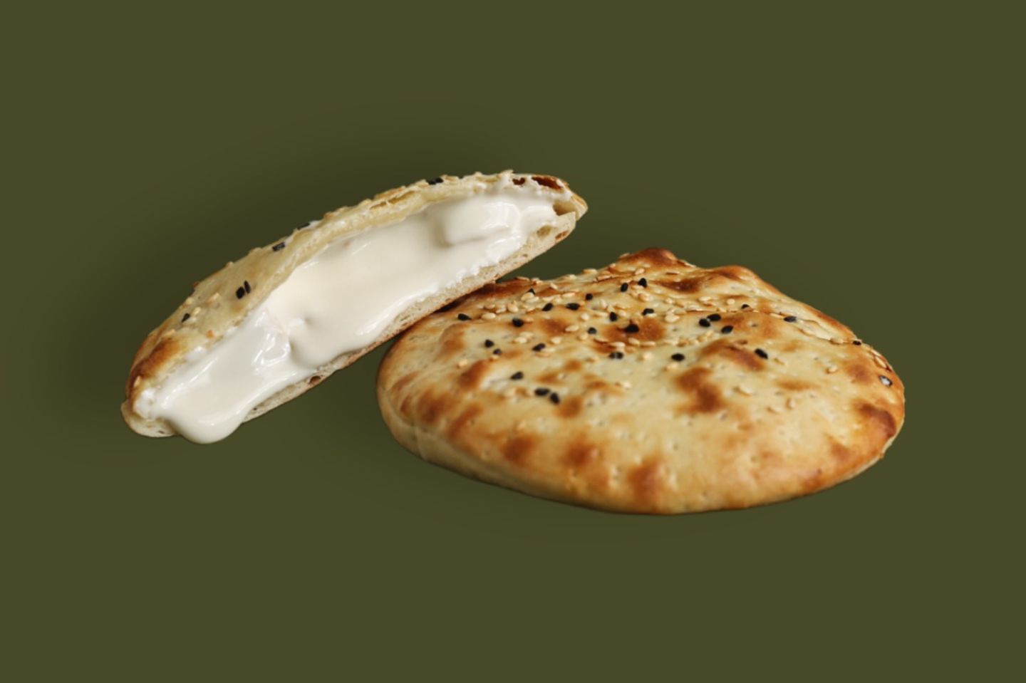 فطيرة مكس الاجبان
