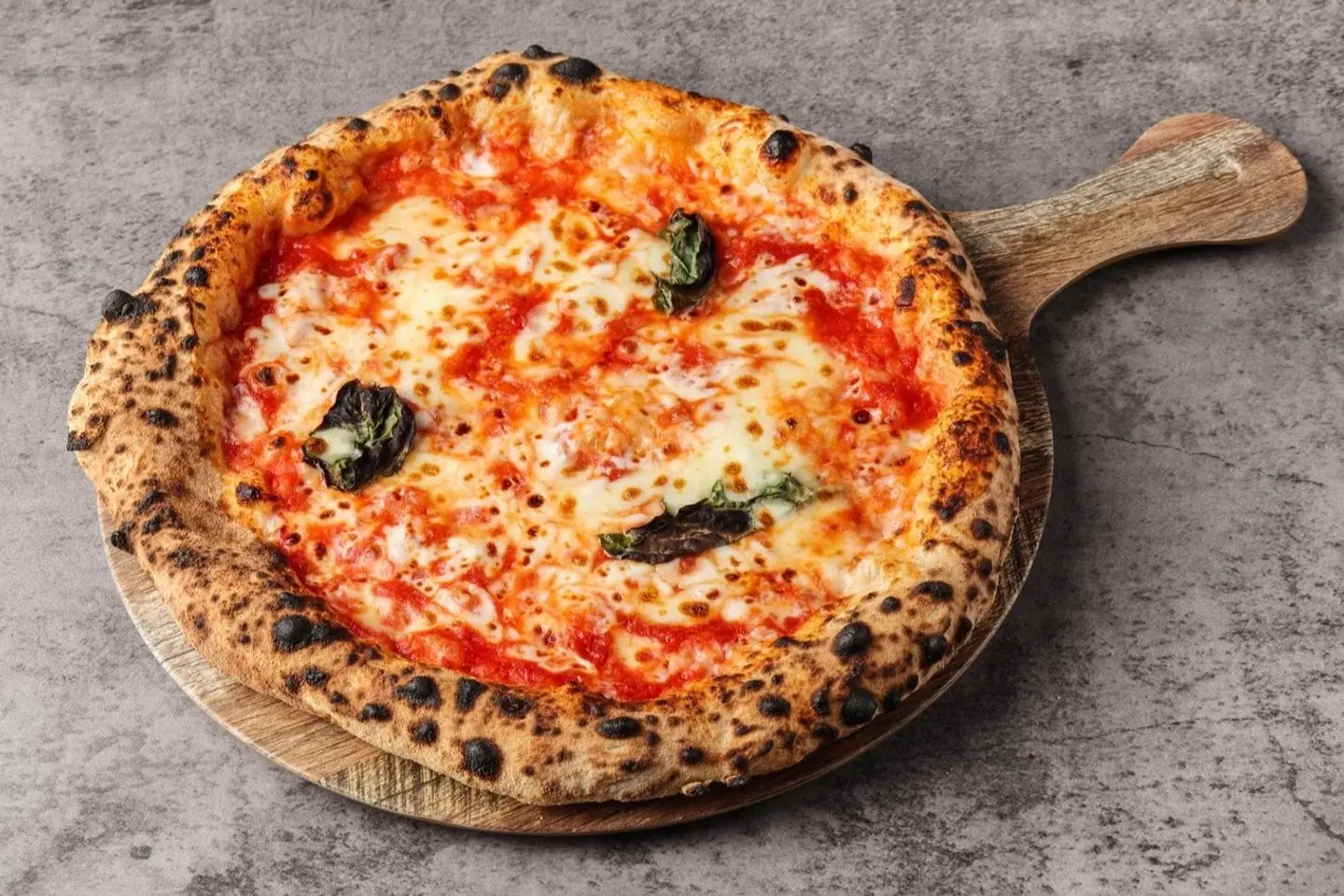 بيتزا مارجريتا