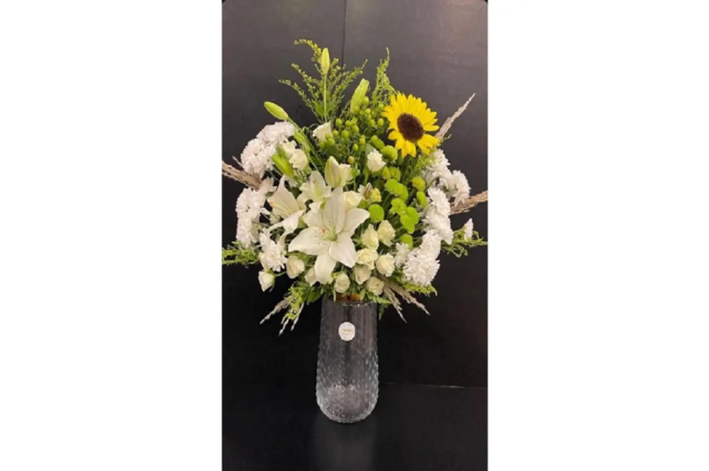 فازة شفافه انيقه