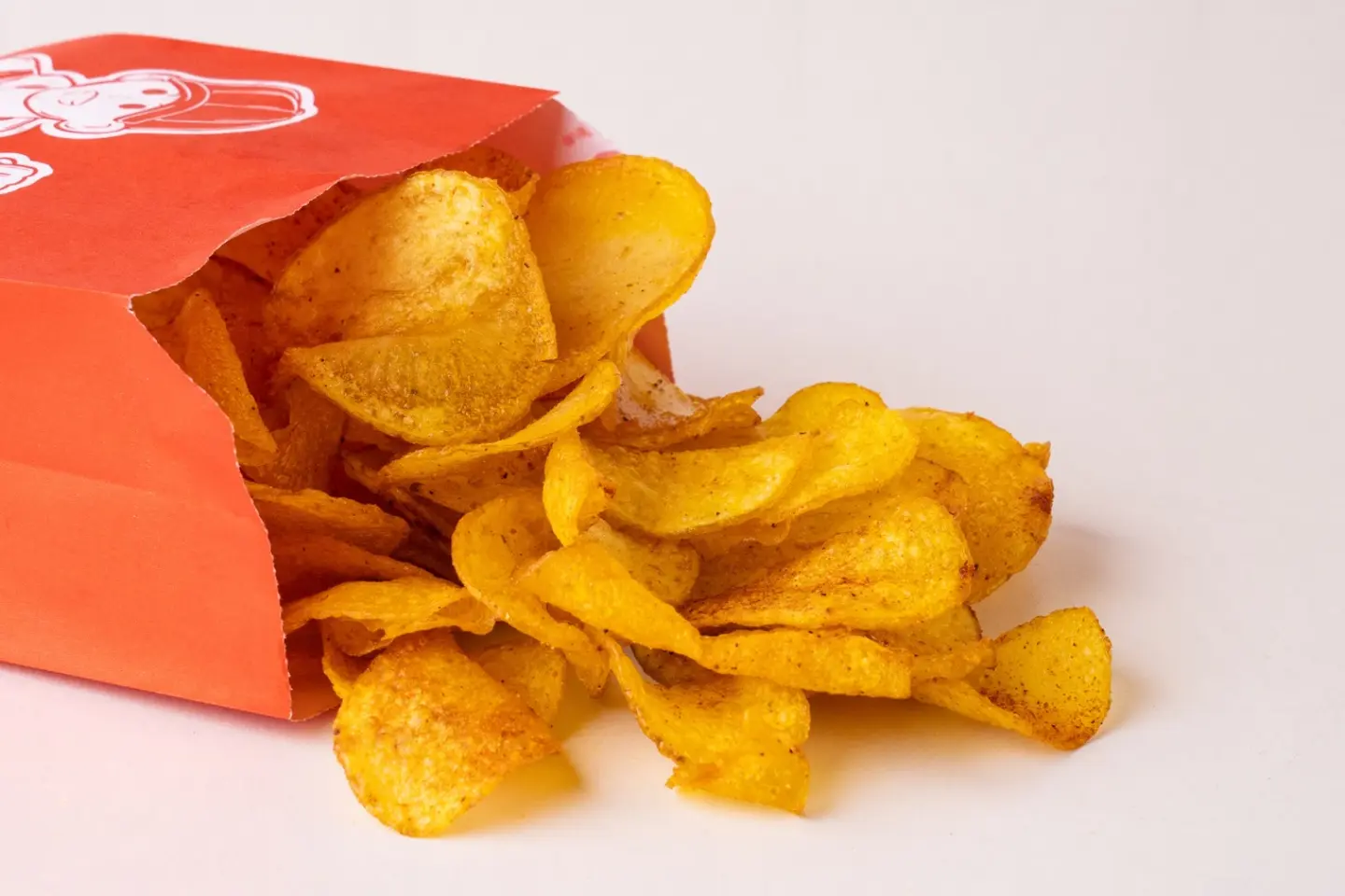 Chips Red Cap