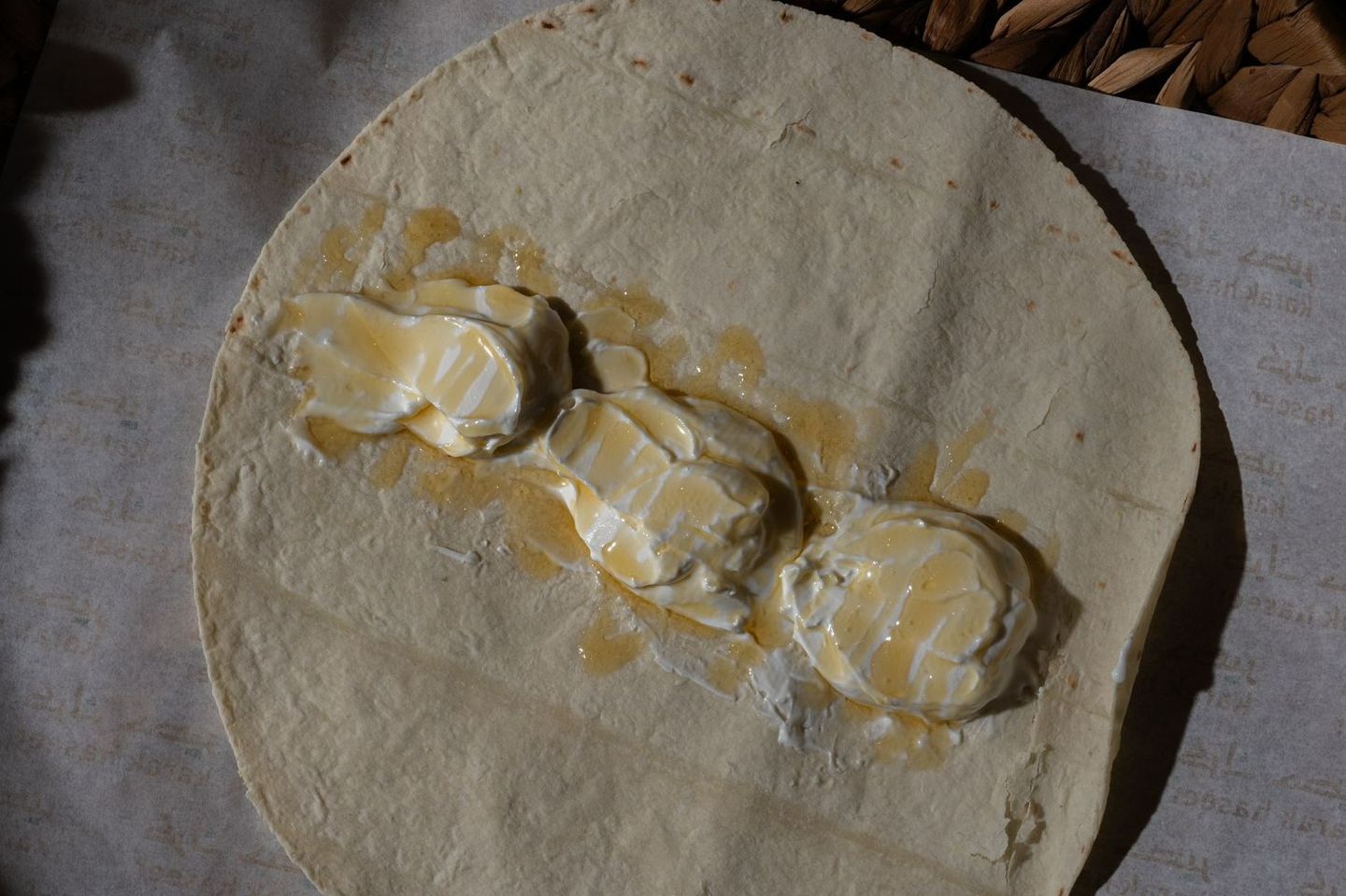 لبنة عسل