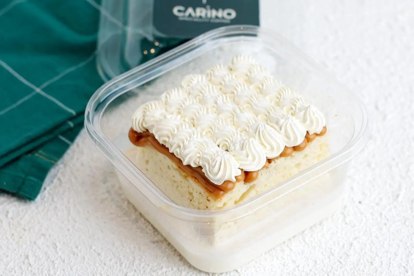 White Caramel Cake