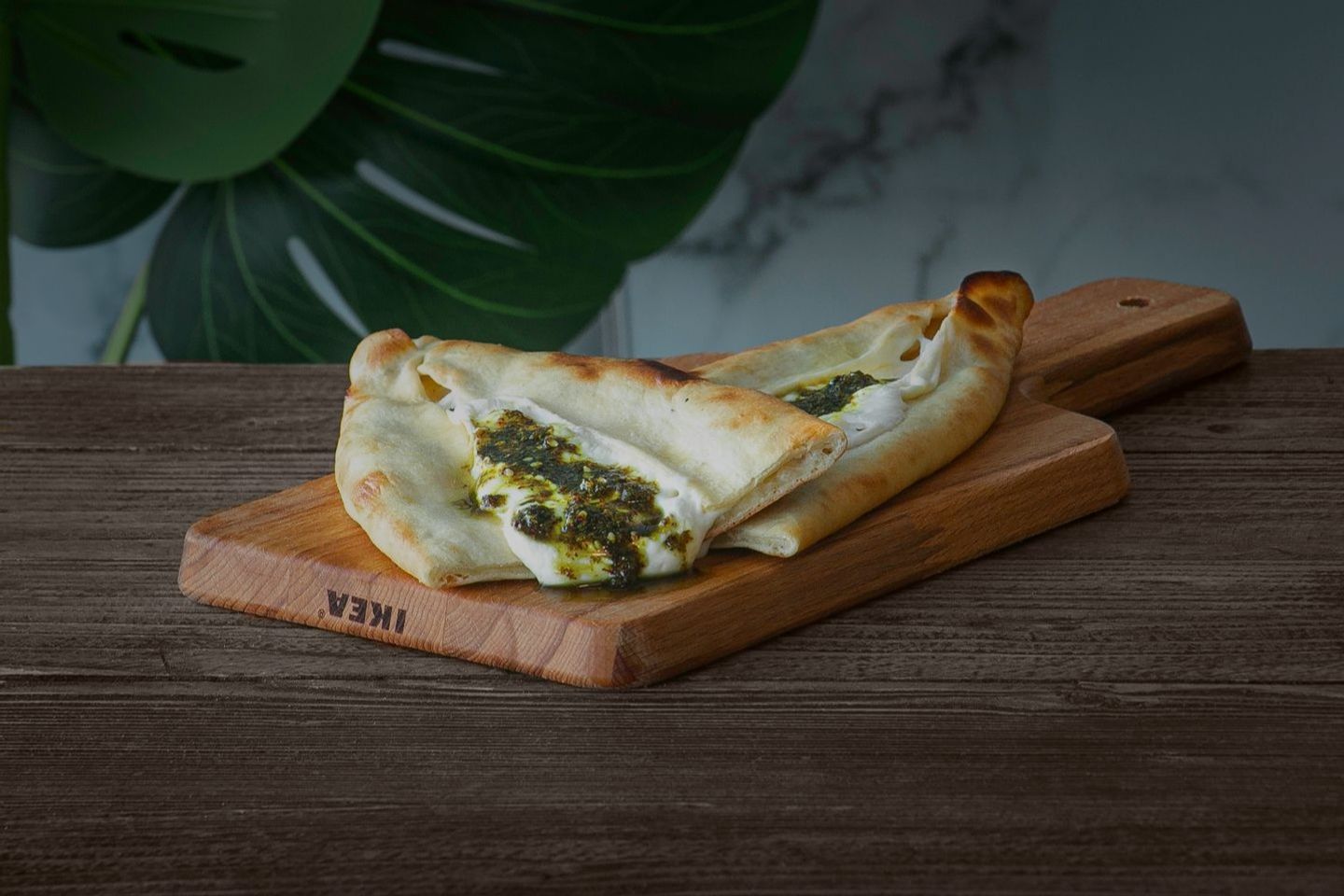 فطيرة عكاوي زعتر