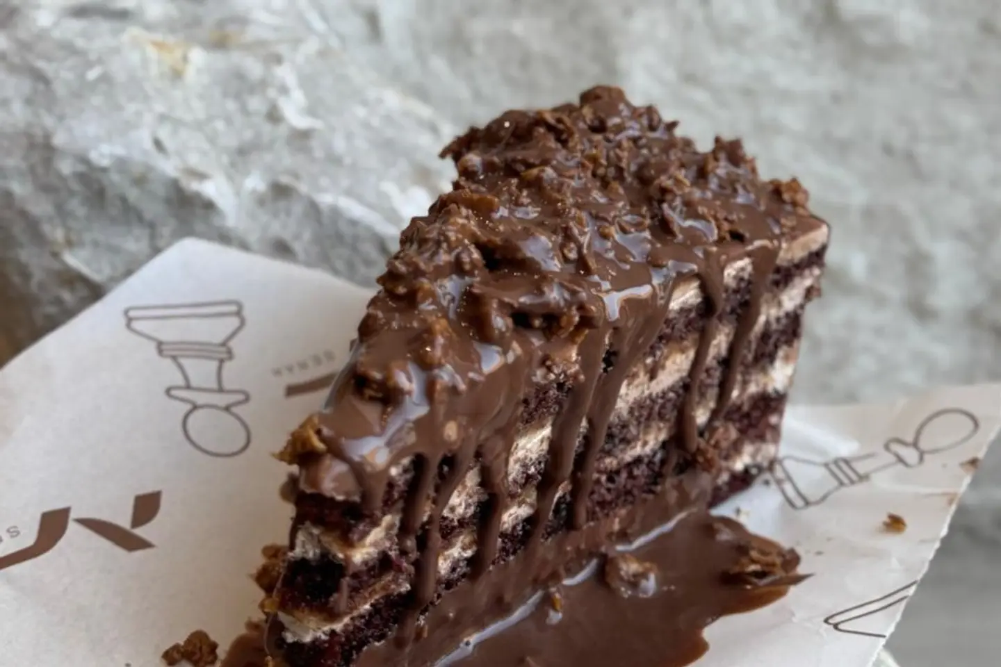 Crunchy Chocolate Cake