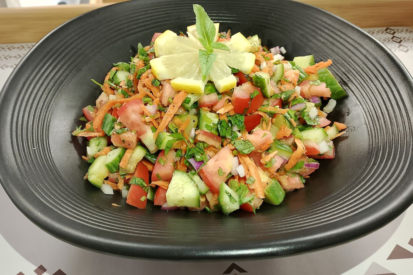 سلطة خضراء