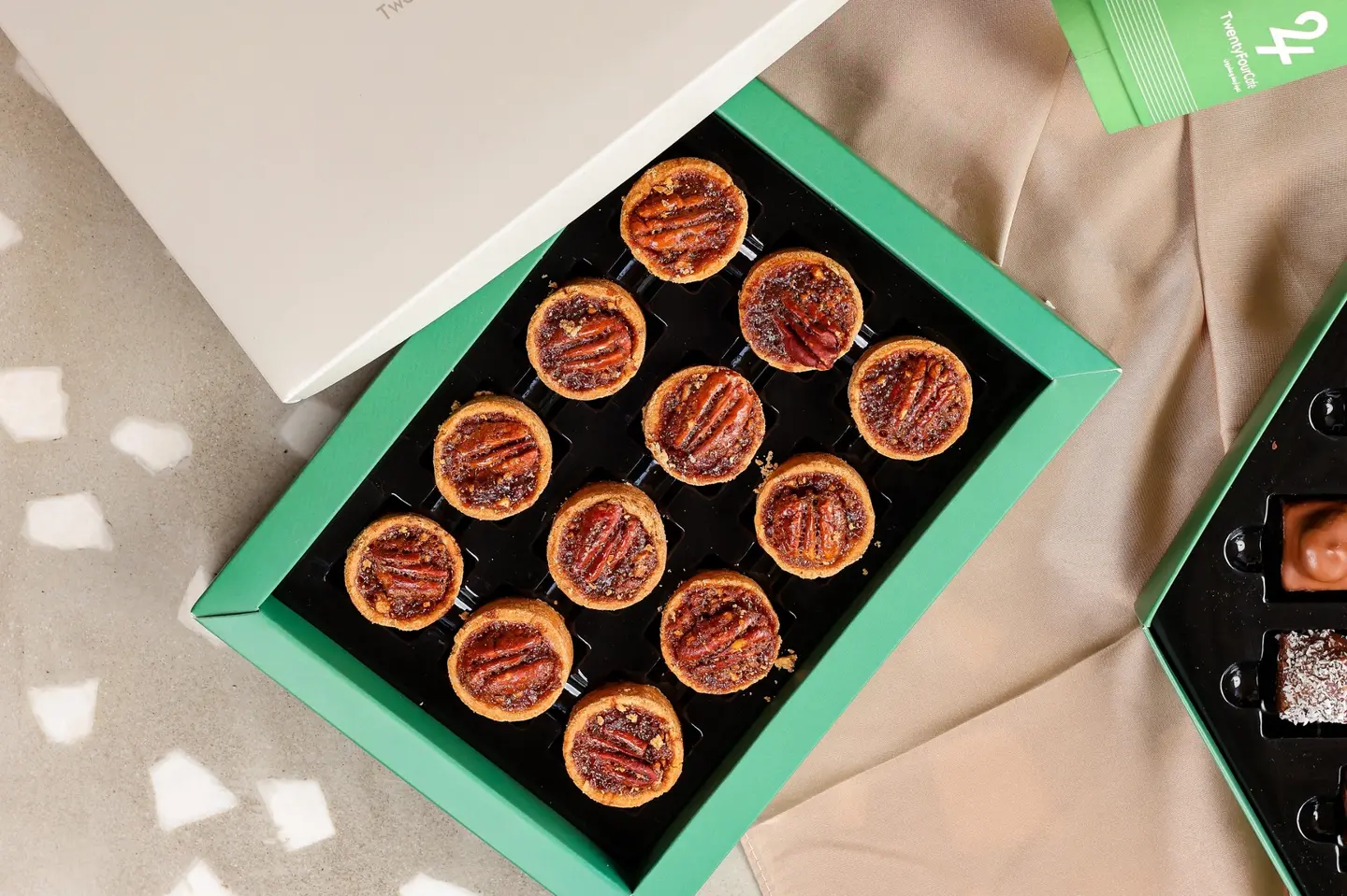 Pecan Tart Box