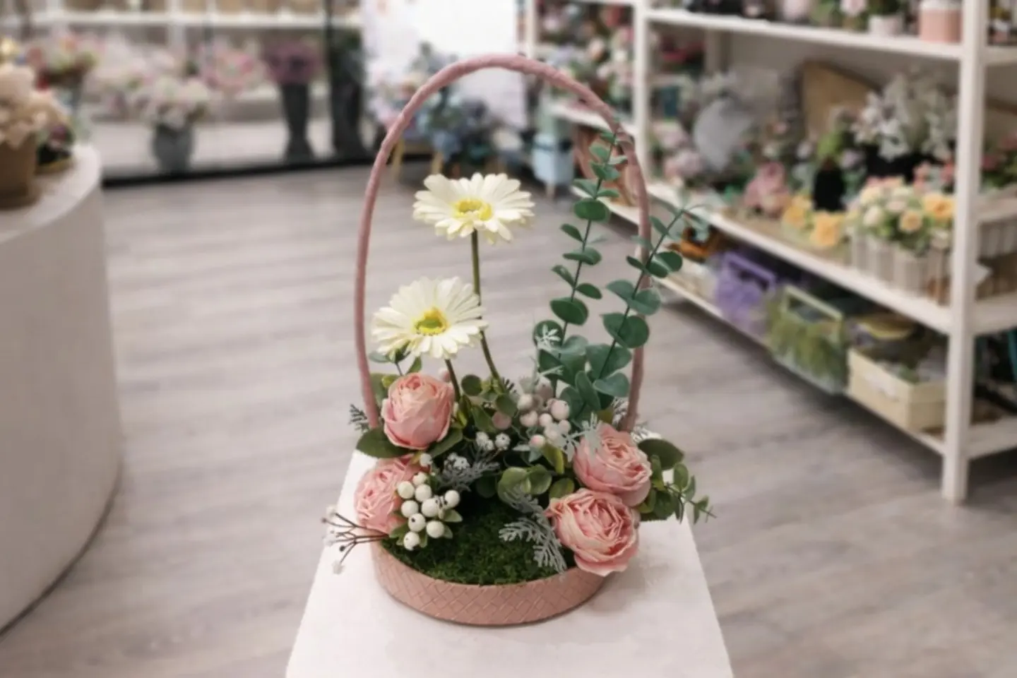 سله ورد صناعي تنسيق فريد