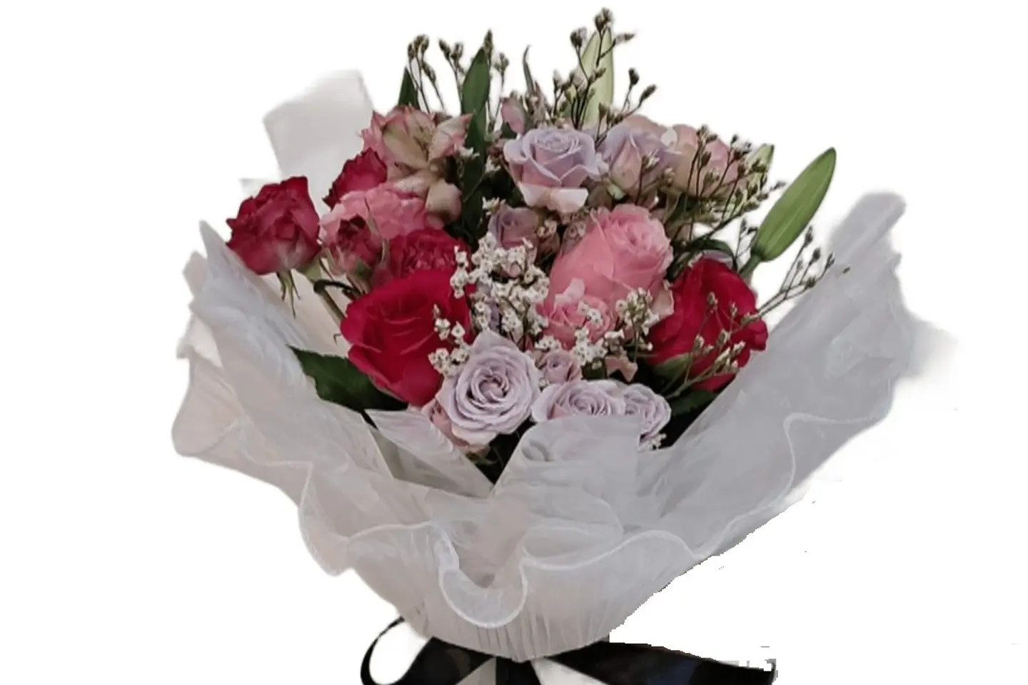 باقة مكس بتغليف اسود - باقة بحجم متوسط