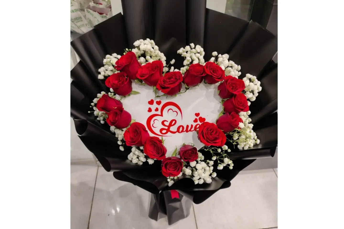 باقة قلب يوم الحب