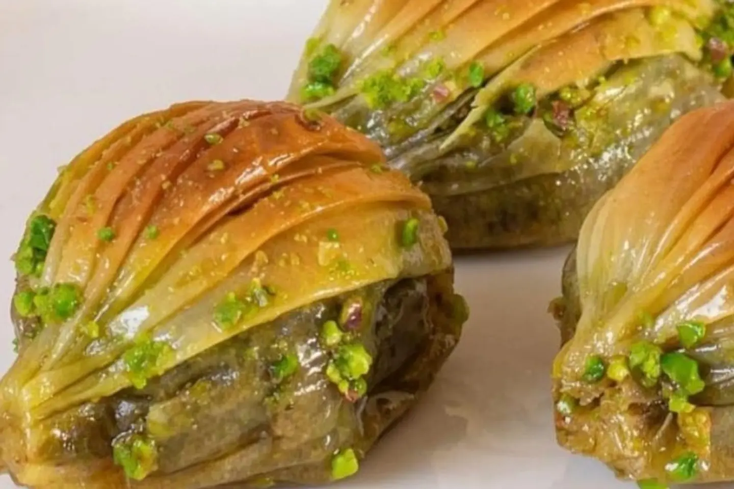 بقلاوة بالكريمة