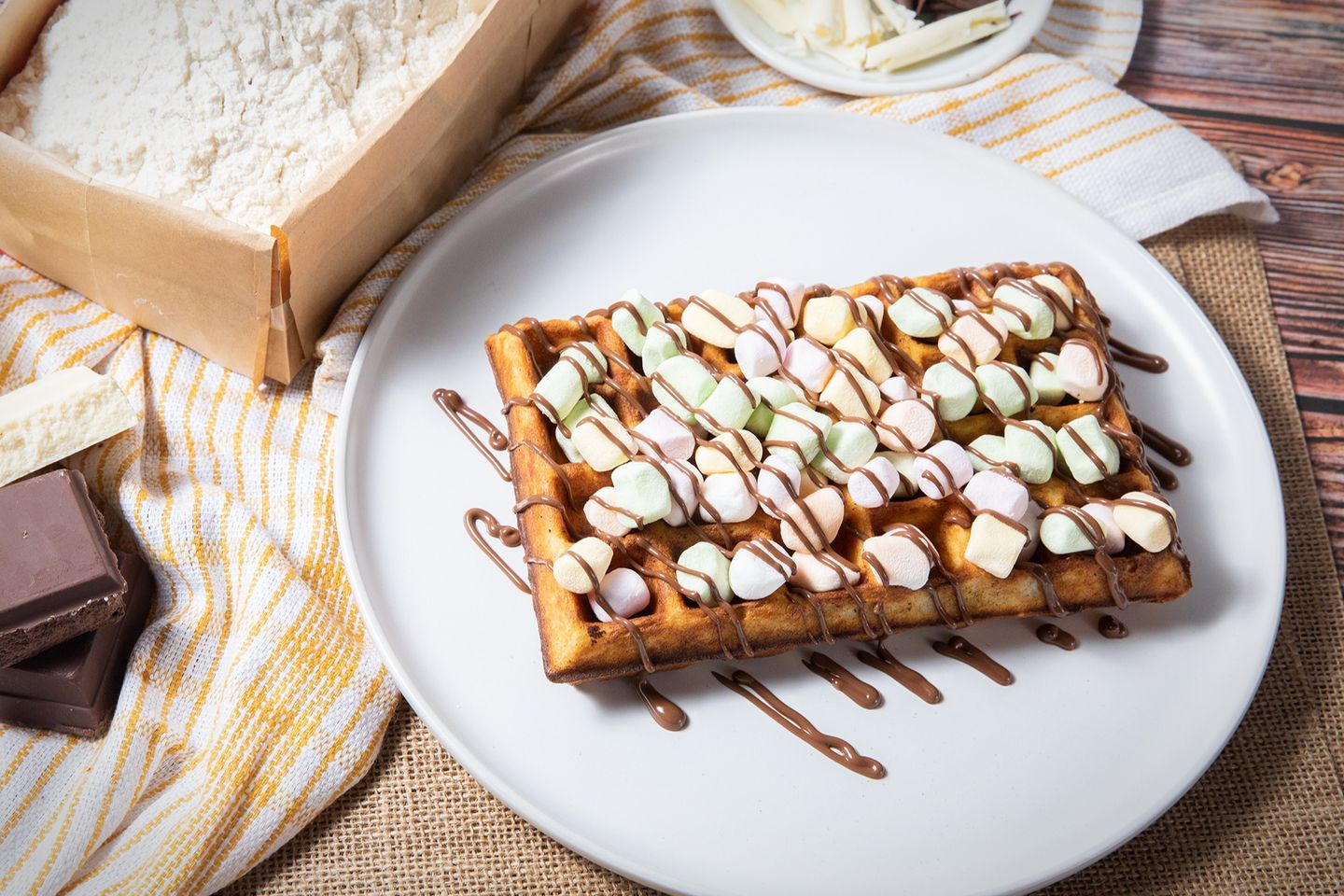 Marshmallow With Chocolate