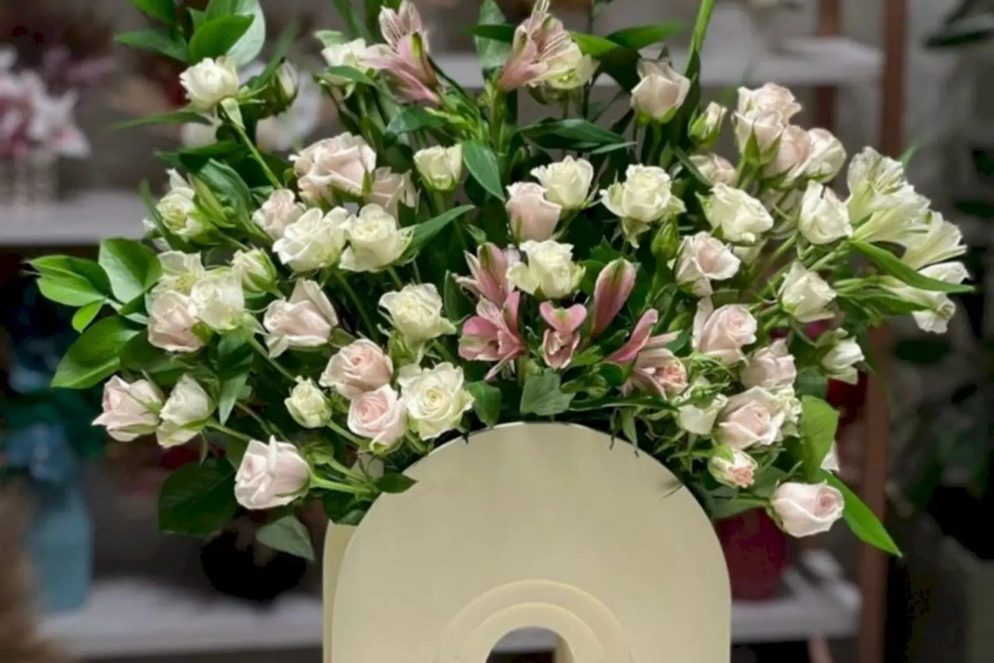 Natural Flower Vase