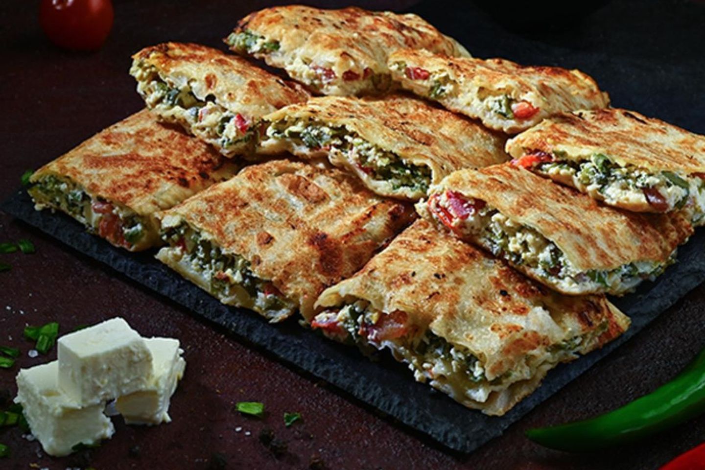 مطبق مالح جبنة بيضاء
