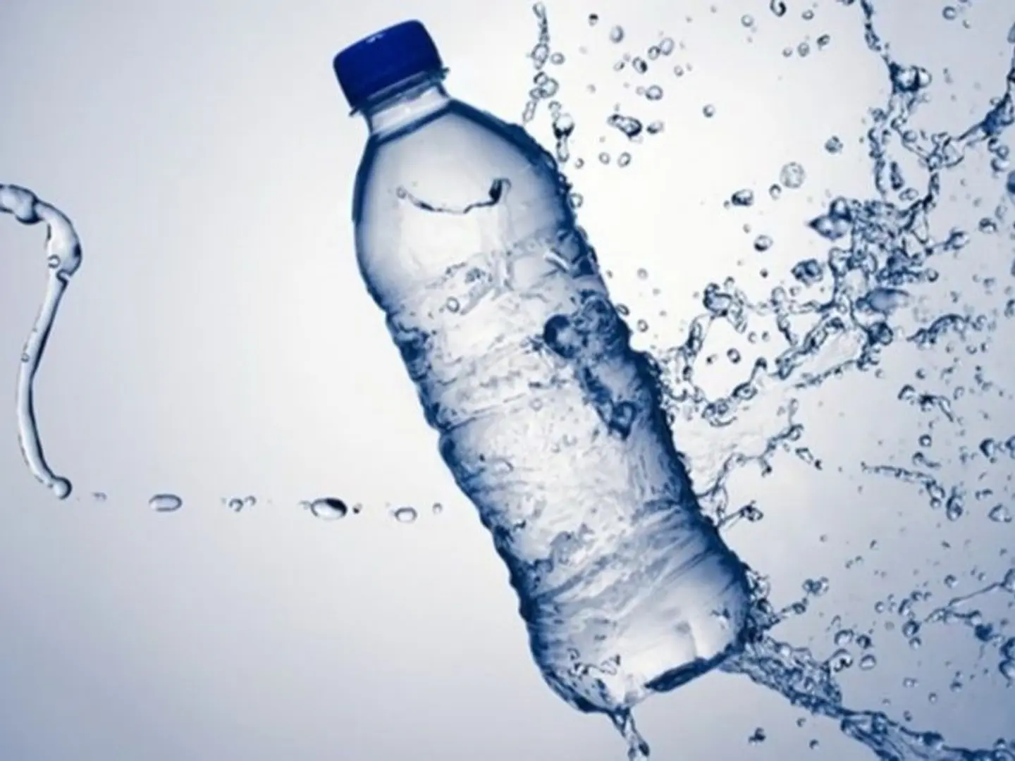 قارورة ماء