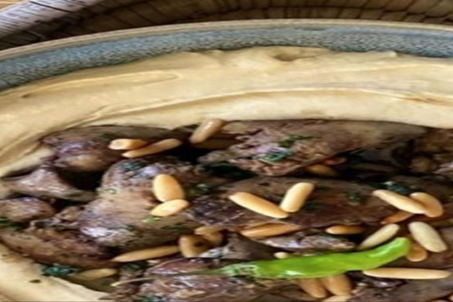حمص مع كبدة الدجاج