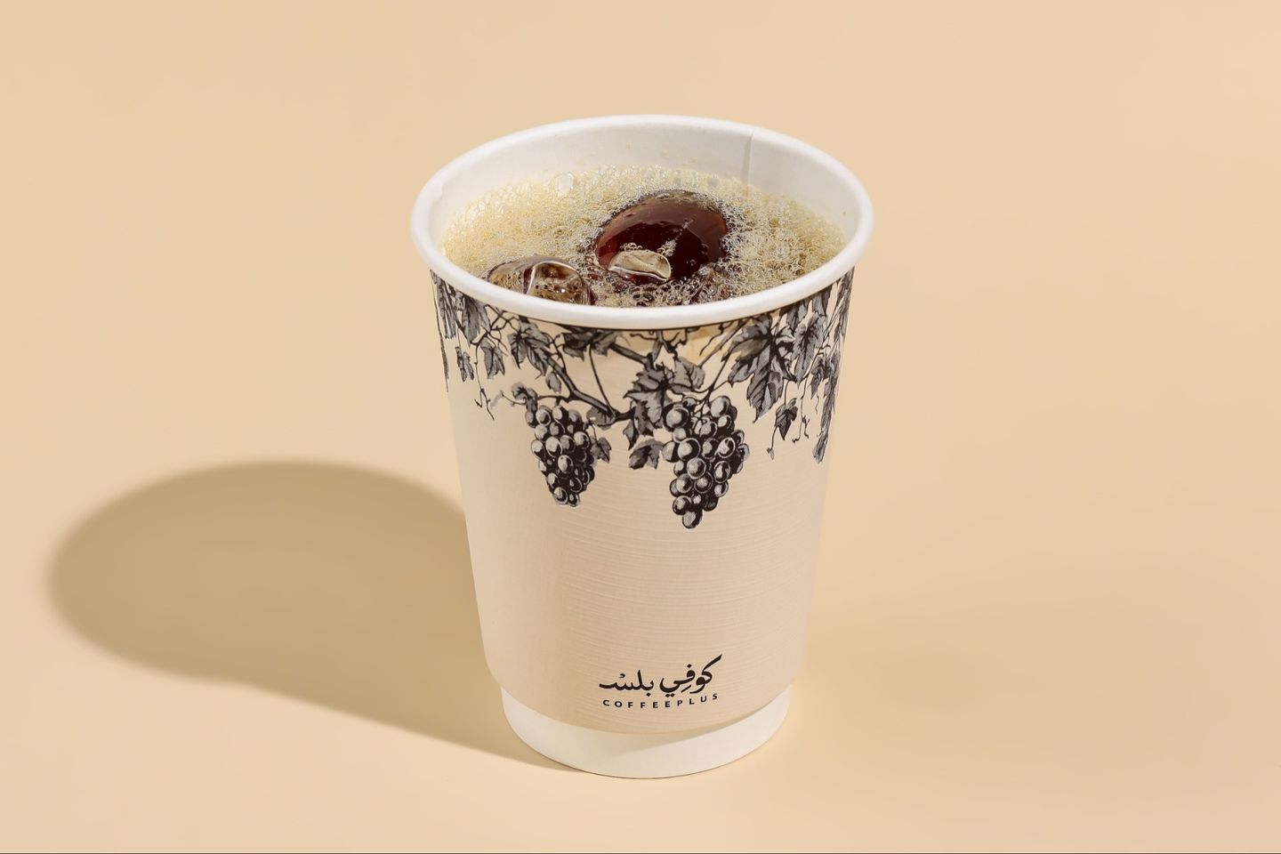 محصول العنب الفاخر بارد