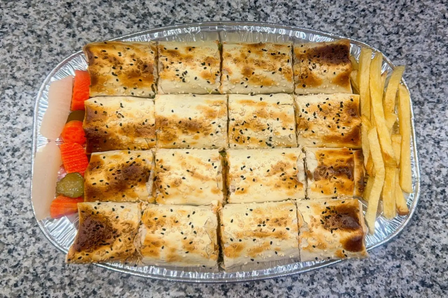 صحن عربي مشكل