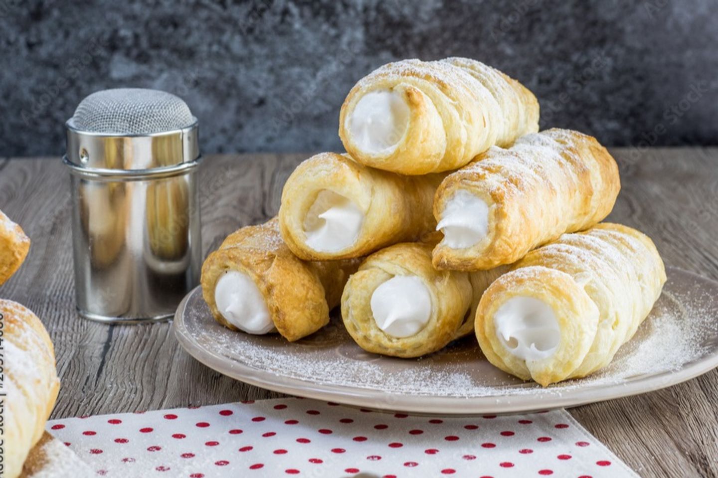 Labanh And Thyme Roll