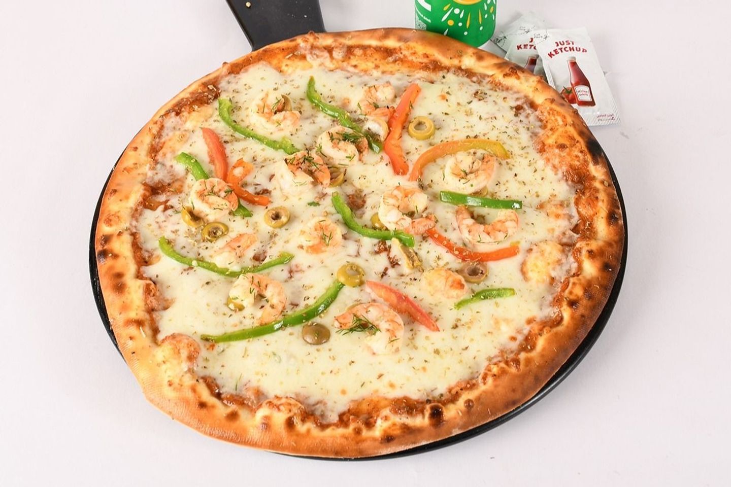 Seafood Pizza