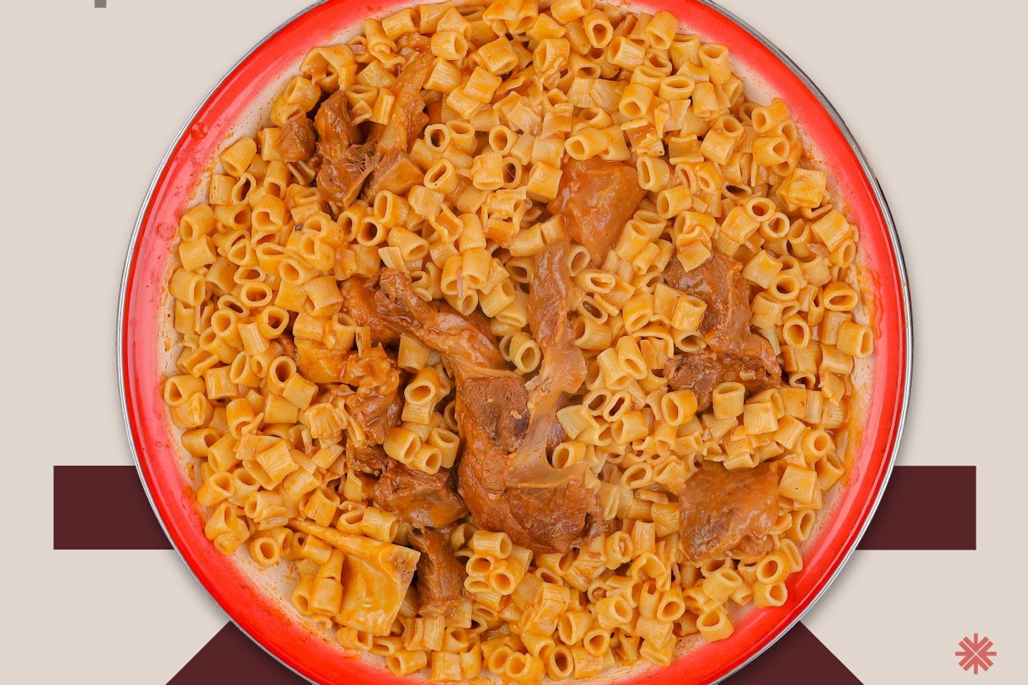نص كيلو حاشي مضغوط مع المكرونة
