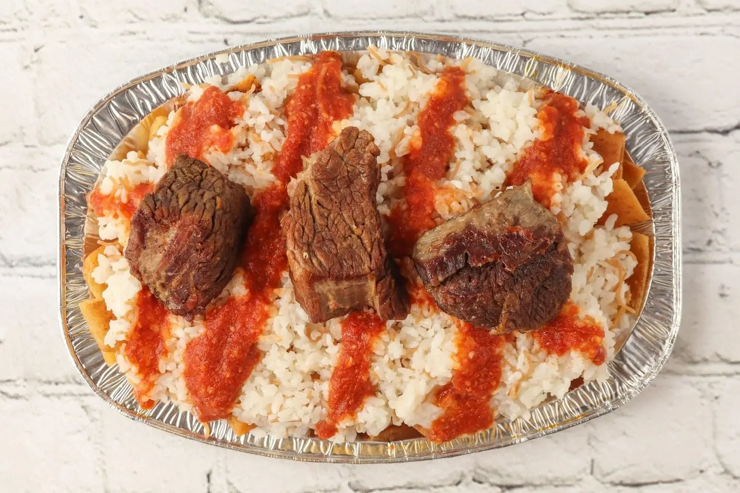 فتة لحمه محمرة