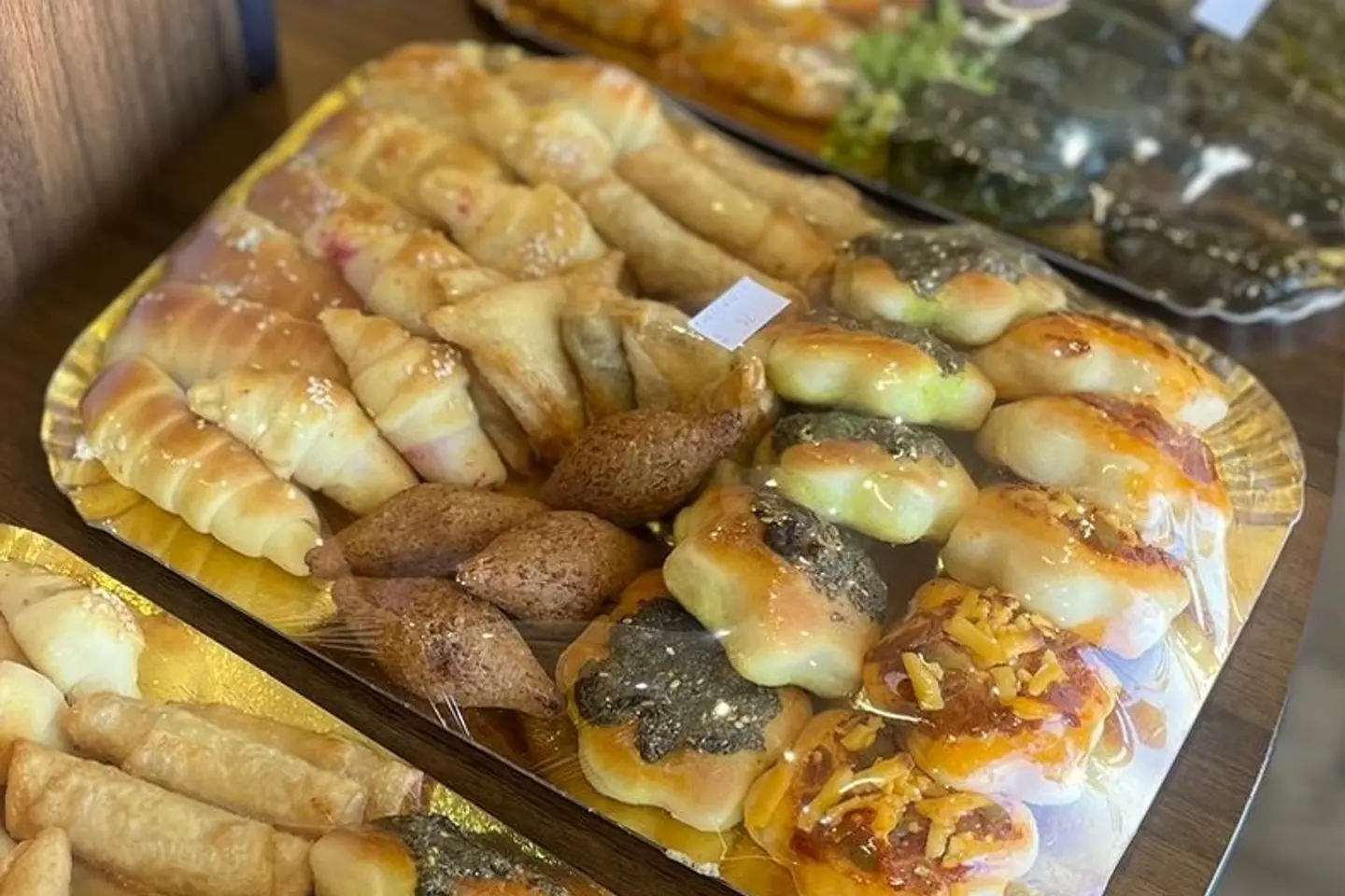 معحنات ومقالي كبير