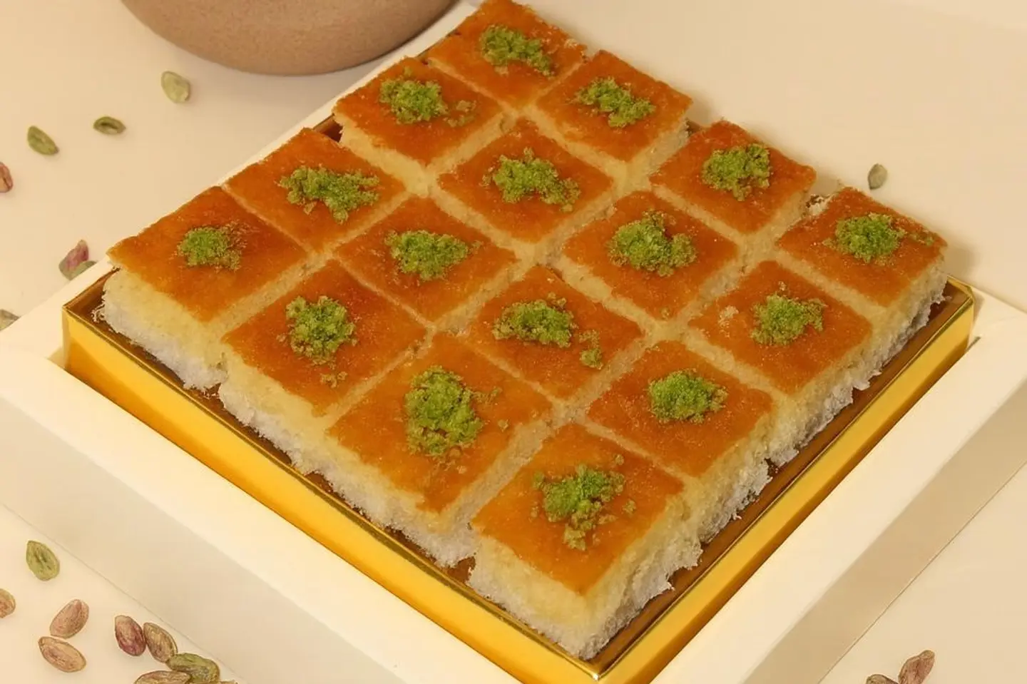 بسبوسة قشطة
