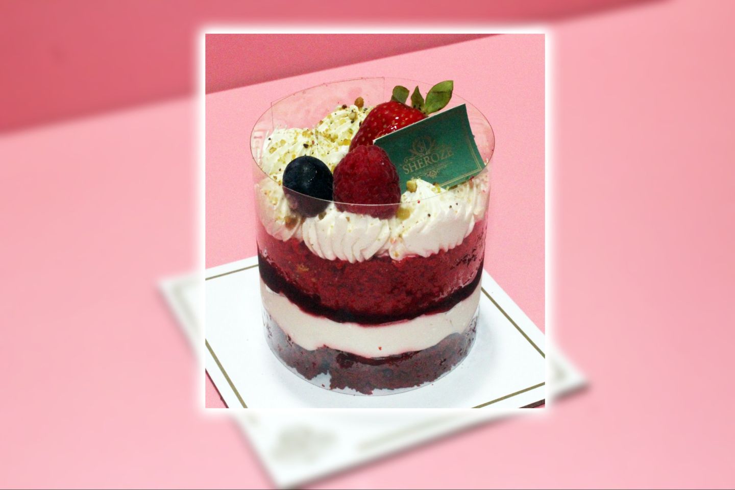 Red Velvet Victoria Piece