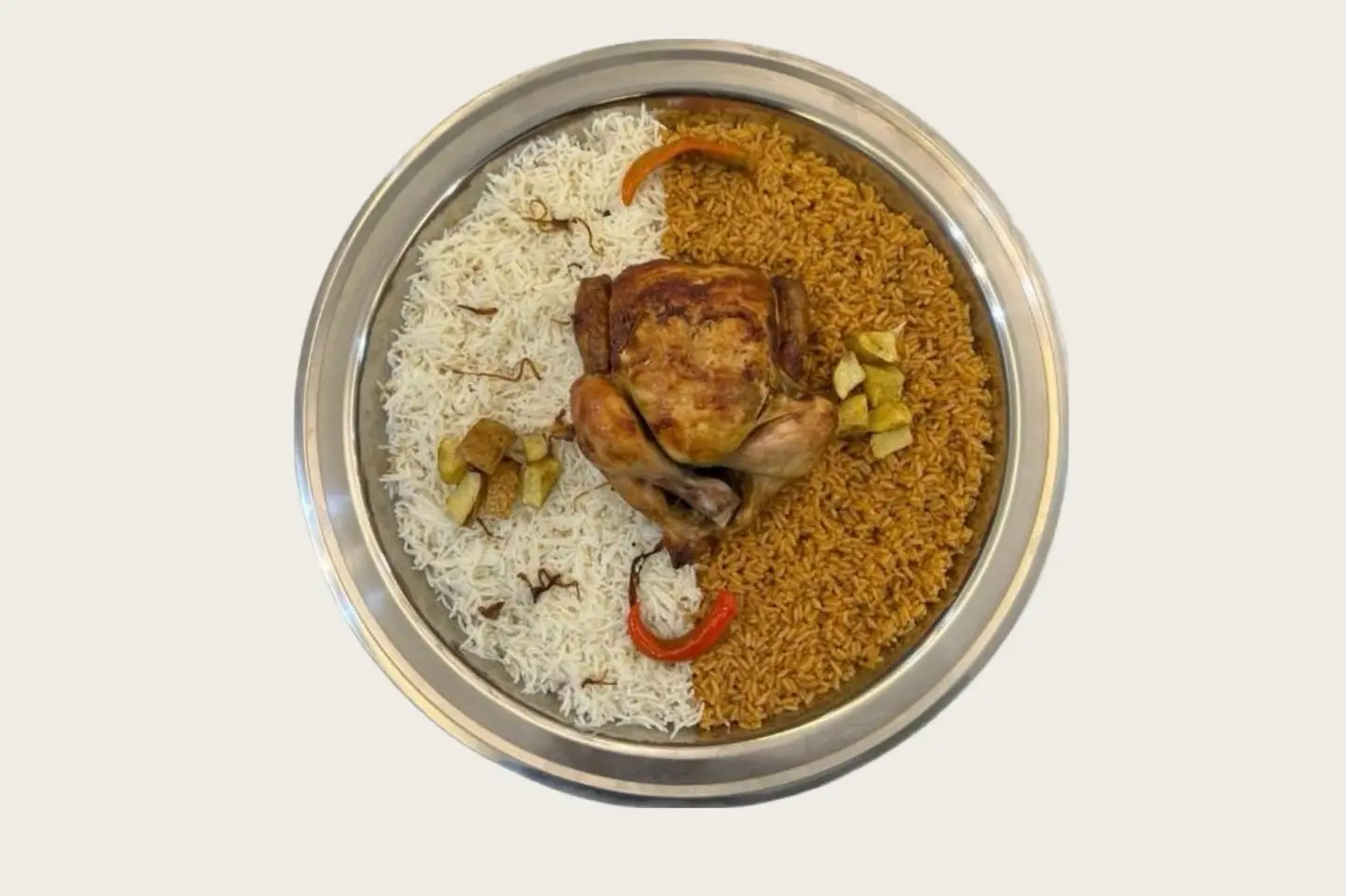 حبة دجاج شواية مع رز مشكل