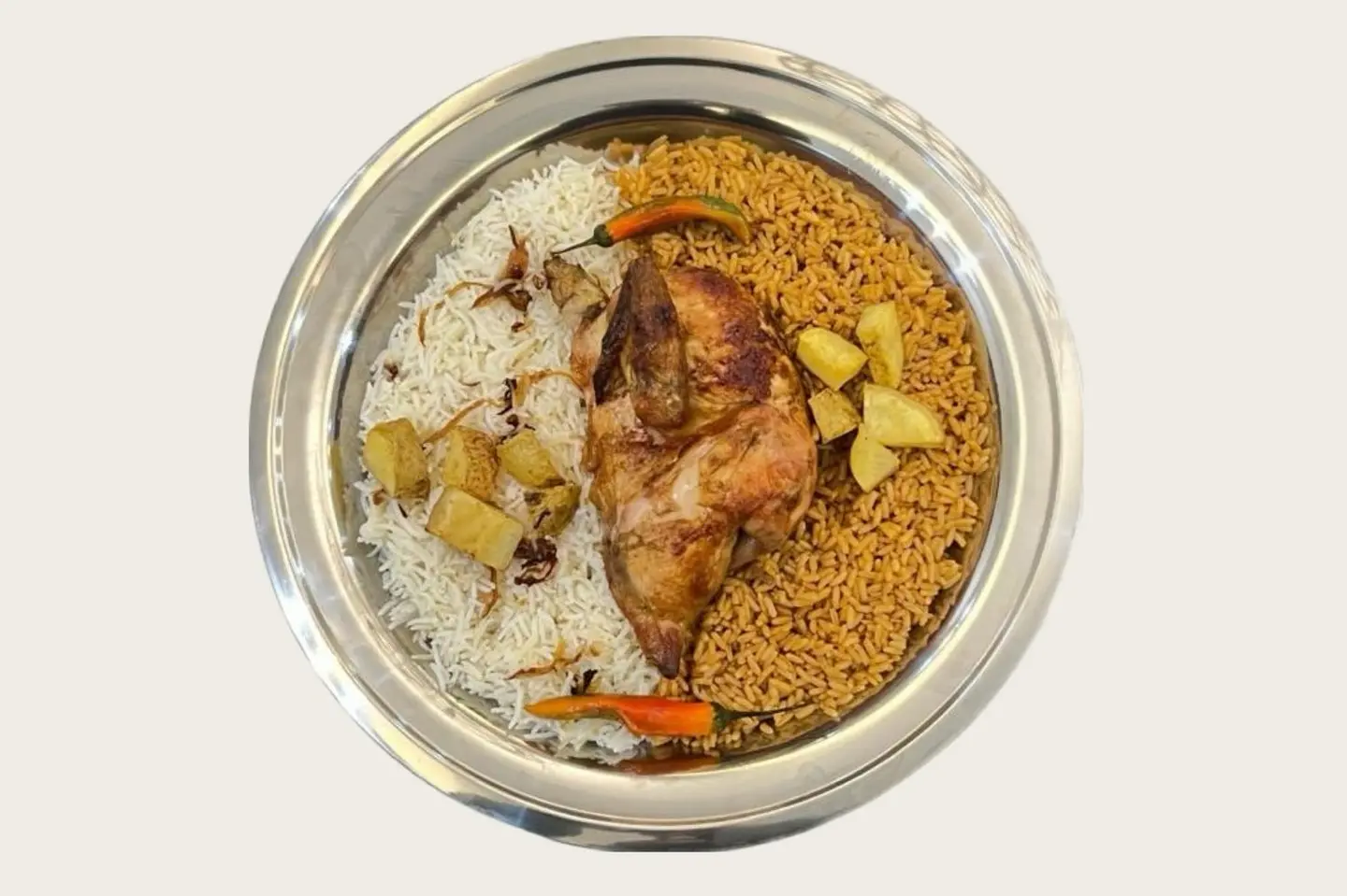 نص حبة دجاج شواية مع رز مشكل