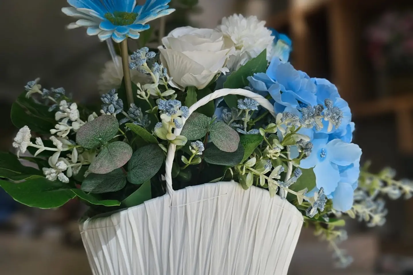 الزرقاء الجميلة