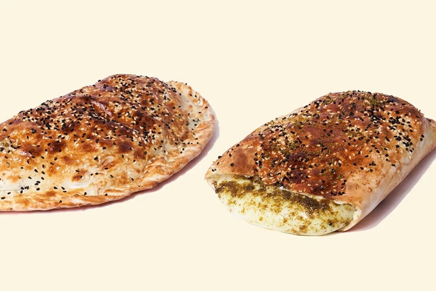 فطيرة حلوم وزعتر