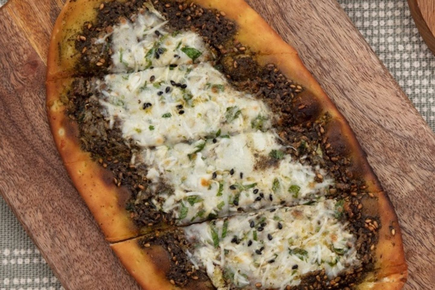 زعتر لبنة