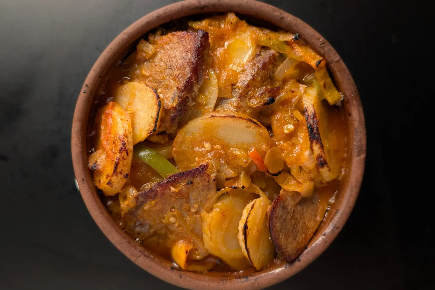 طاجن بطاطس باللحم