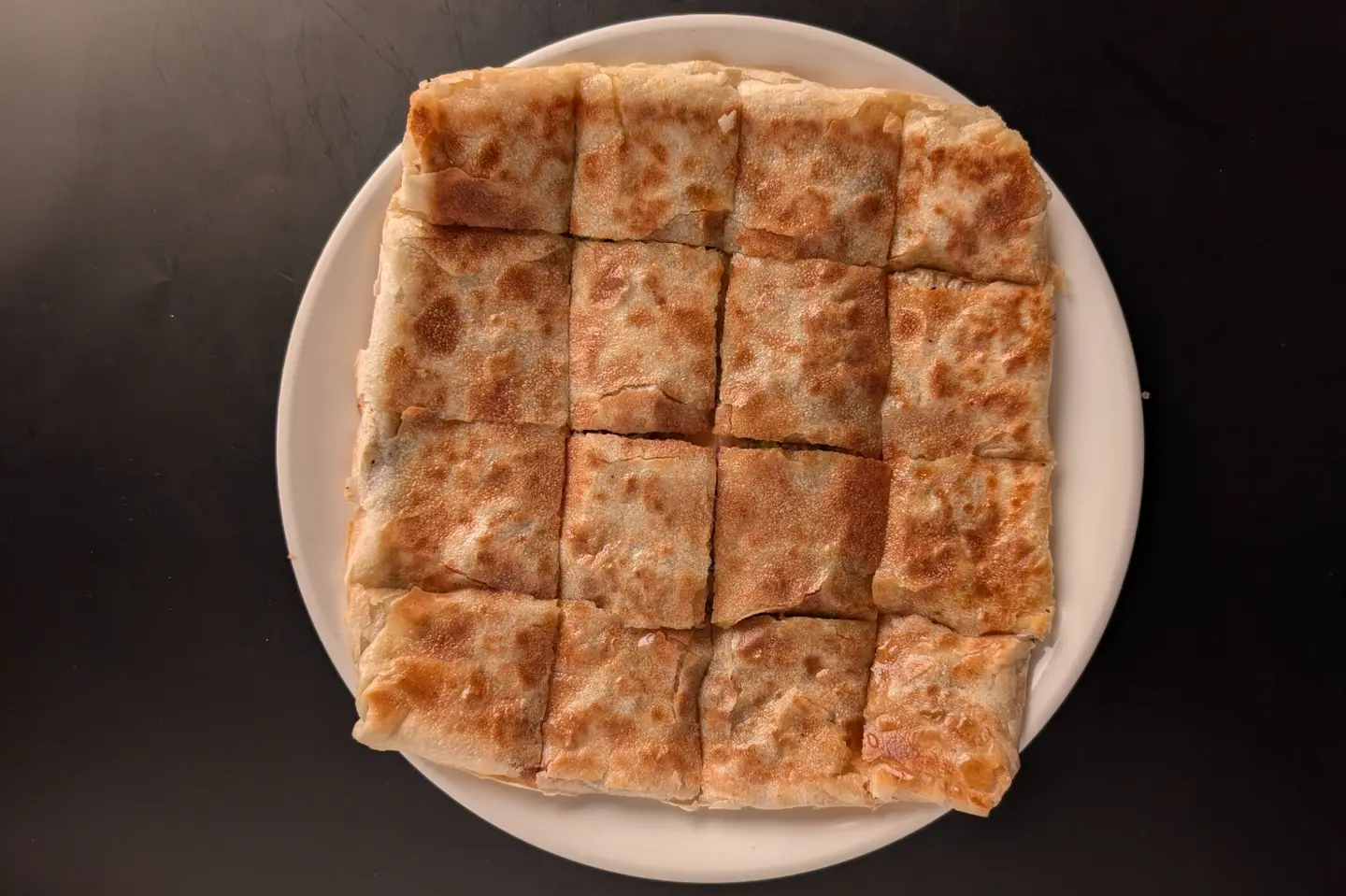 Medium Kiri Sausage Pie Medium