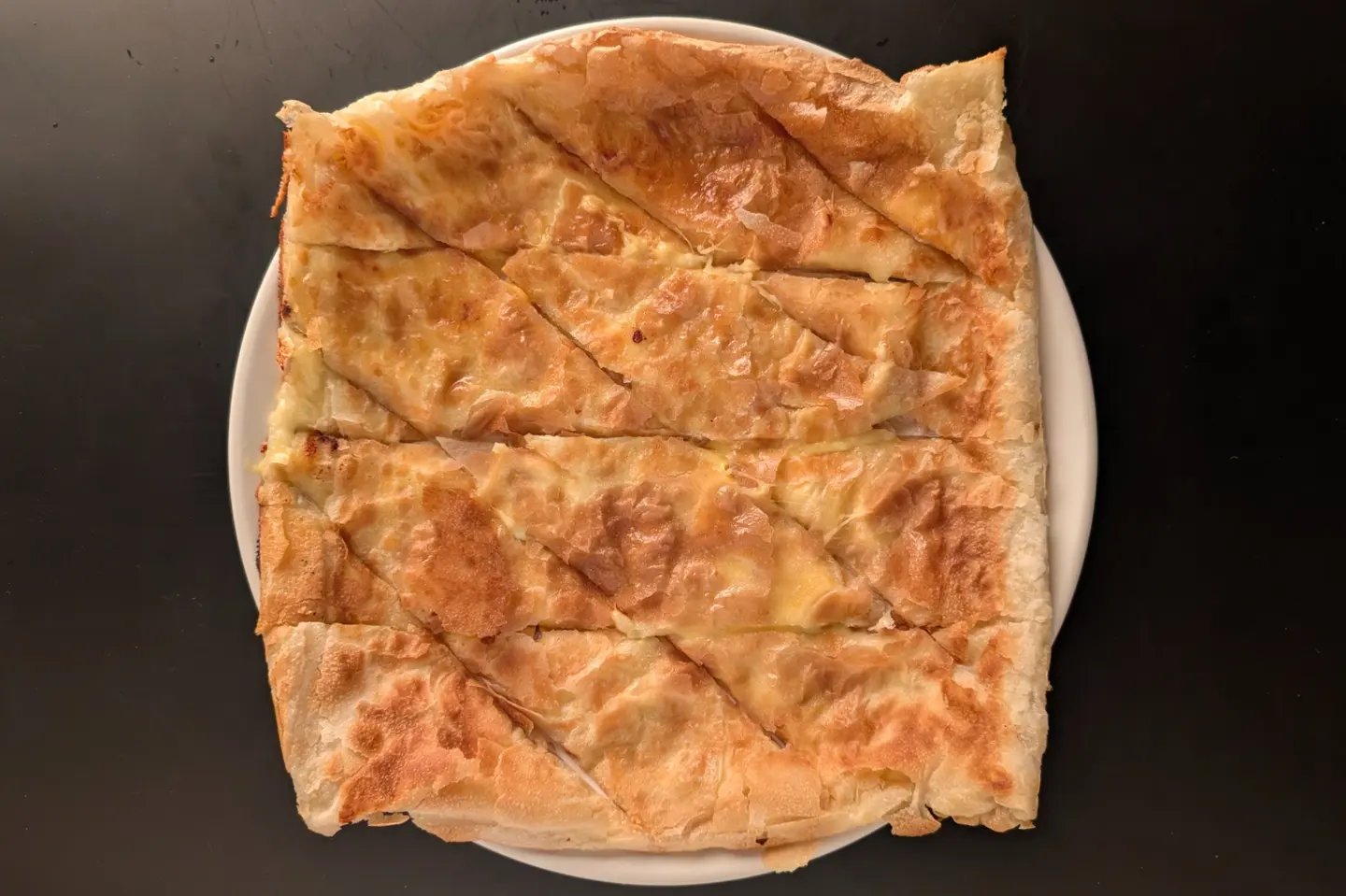 Large Mix Cheese Pie