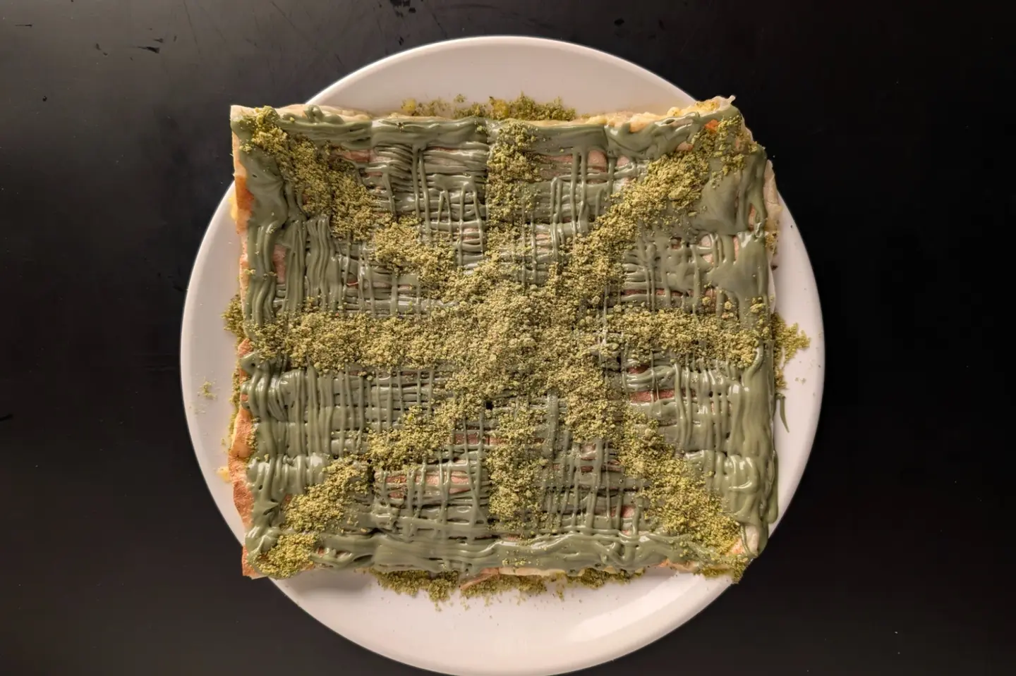 Medium Pistachio Pie