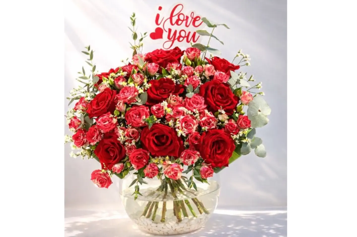 عيد الحب - مزهرية فاخرة