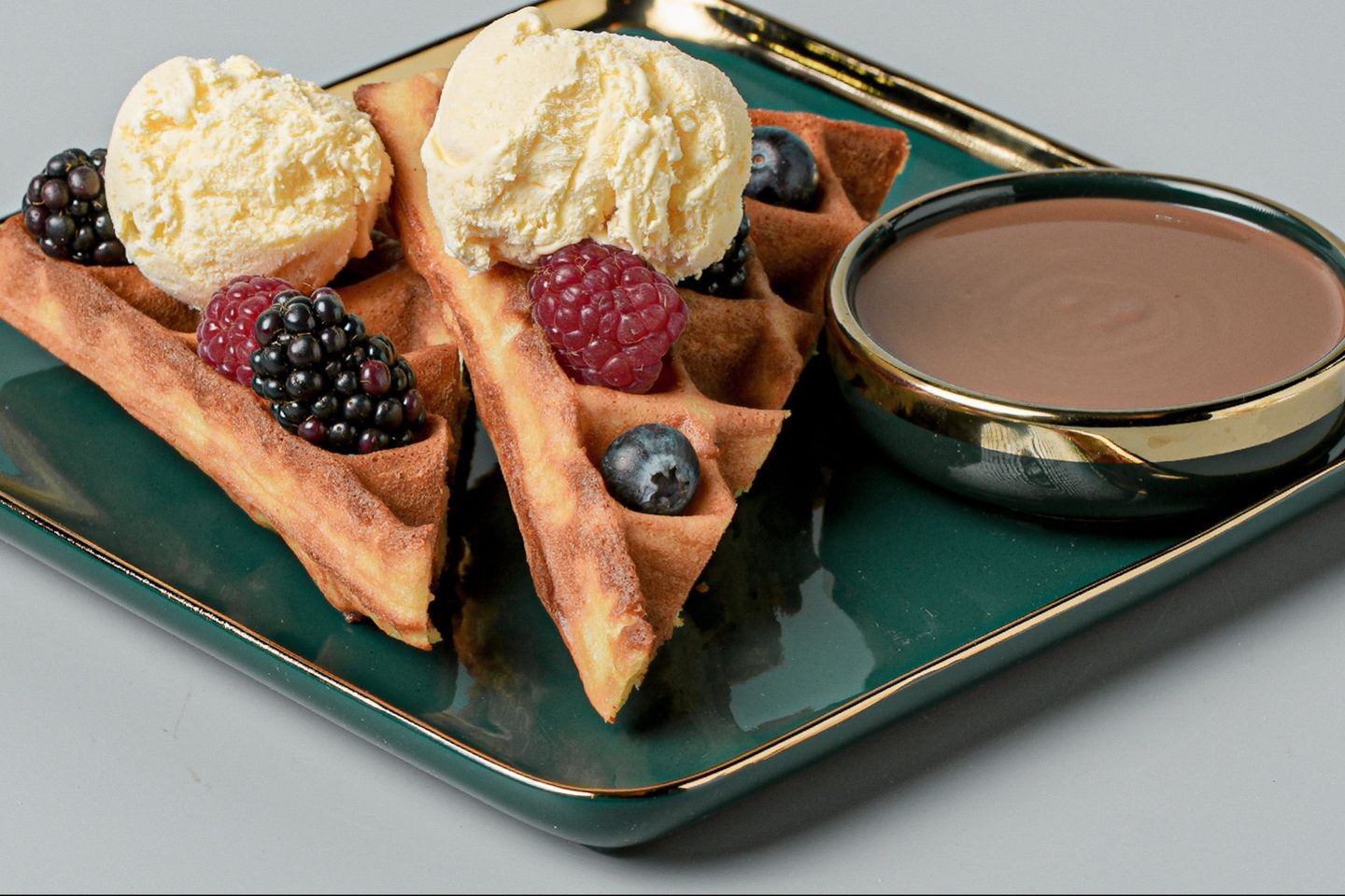 Classic Waffle Chocolate