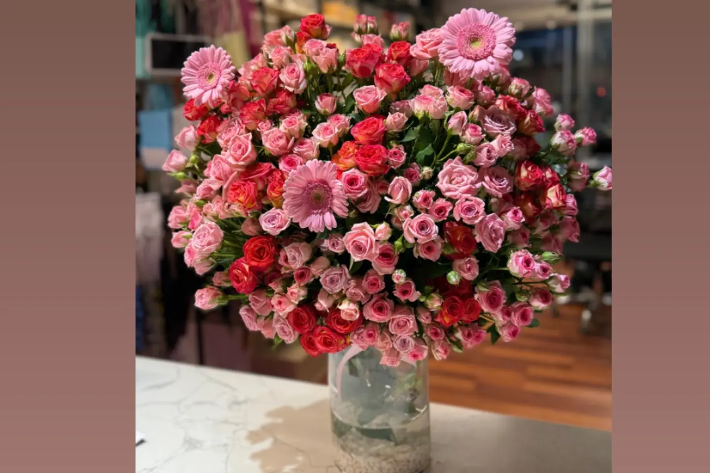 Baby Rose Beauty Vase And Pink Dutch Rose Add On