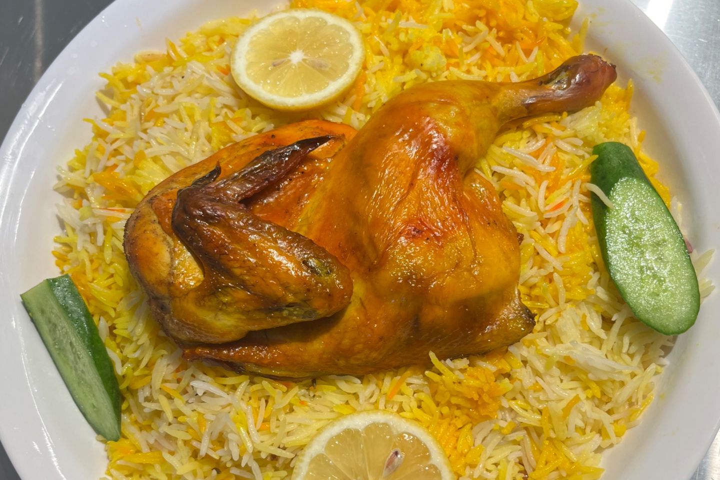 حبه دجاج مندي رز مندي.