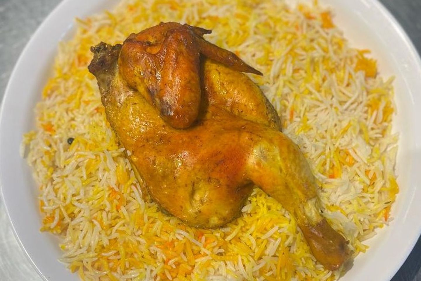 نصف دجاج مندي رز مندي