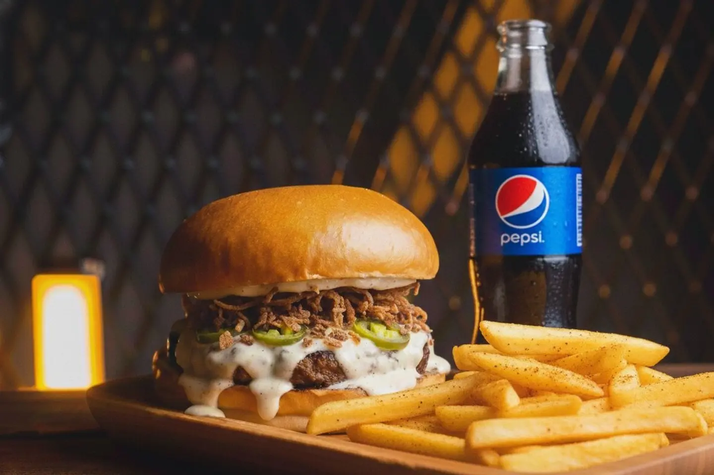 هات وجبه ترافل