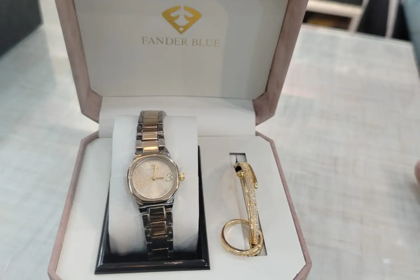 طقم ساعات فاندر بلو