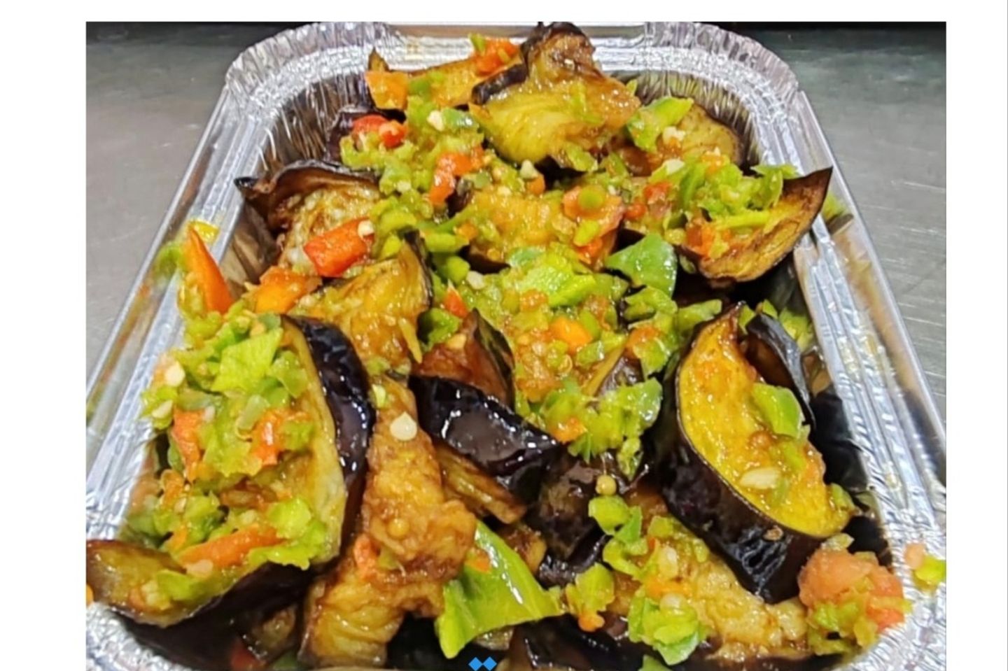 طبق مسقعه كبير