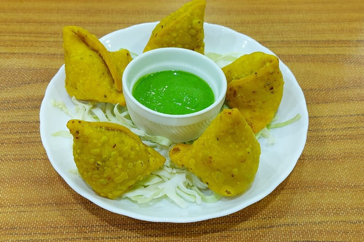 سمبوسة لحم